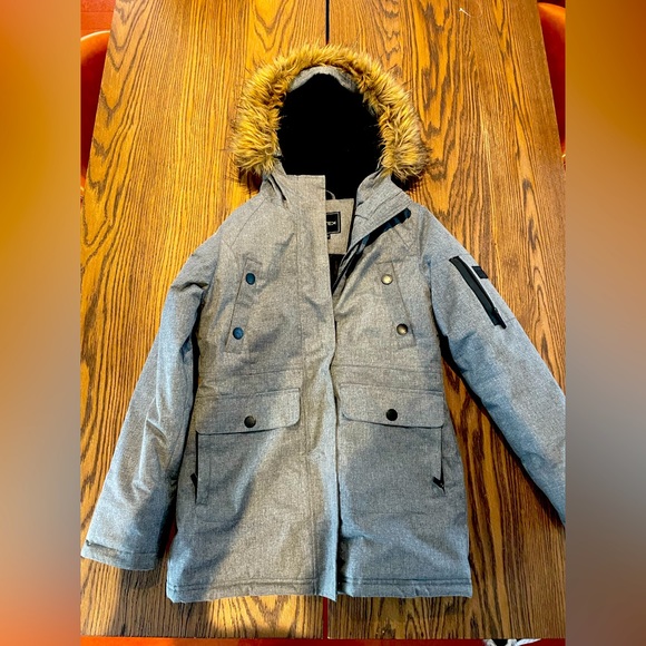 Like new Grey Ski Parka - Picture 1 of 1